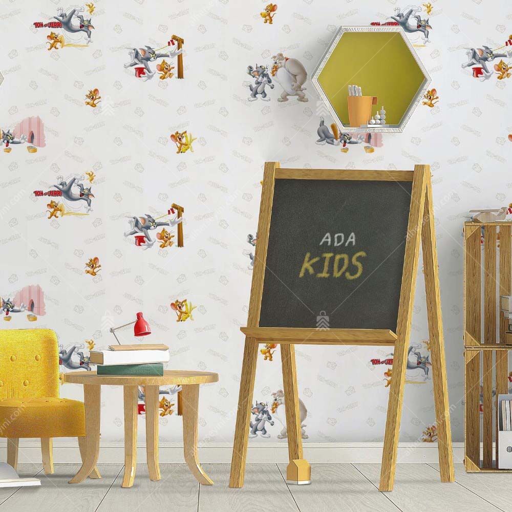 8925-1 Tom Ve Jerry Desenli Duvar Kağıdı Uygulama