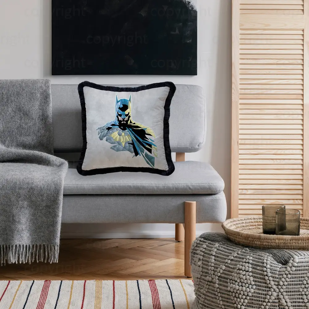 Batman Tasarımlı Dekoratif Yastık EY320