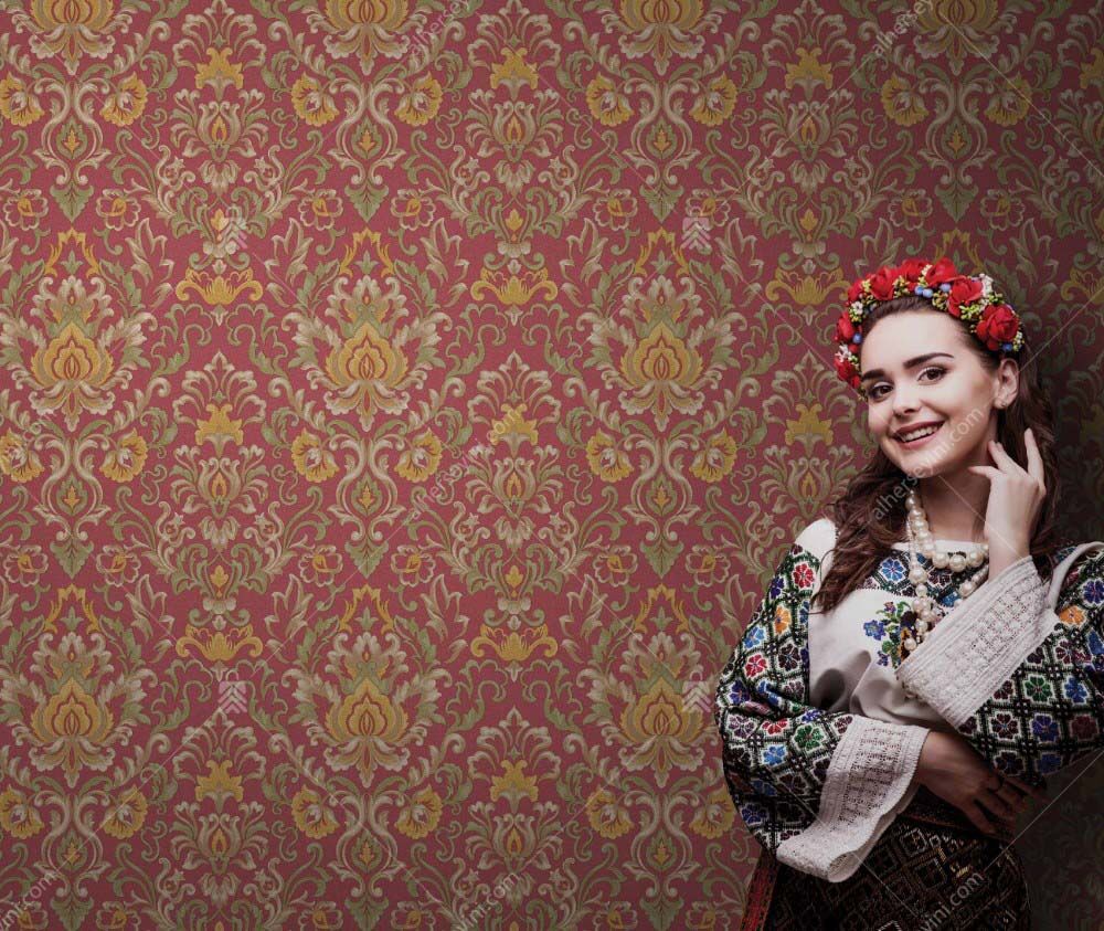 5804-5 Bordo Damask Desenli Duvar Kağıdı Uygulama